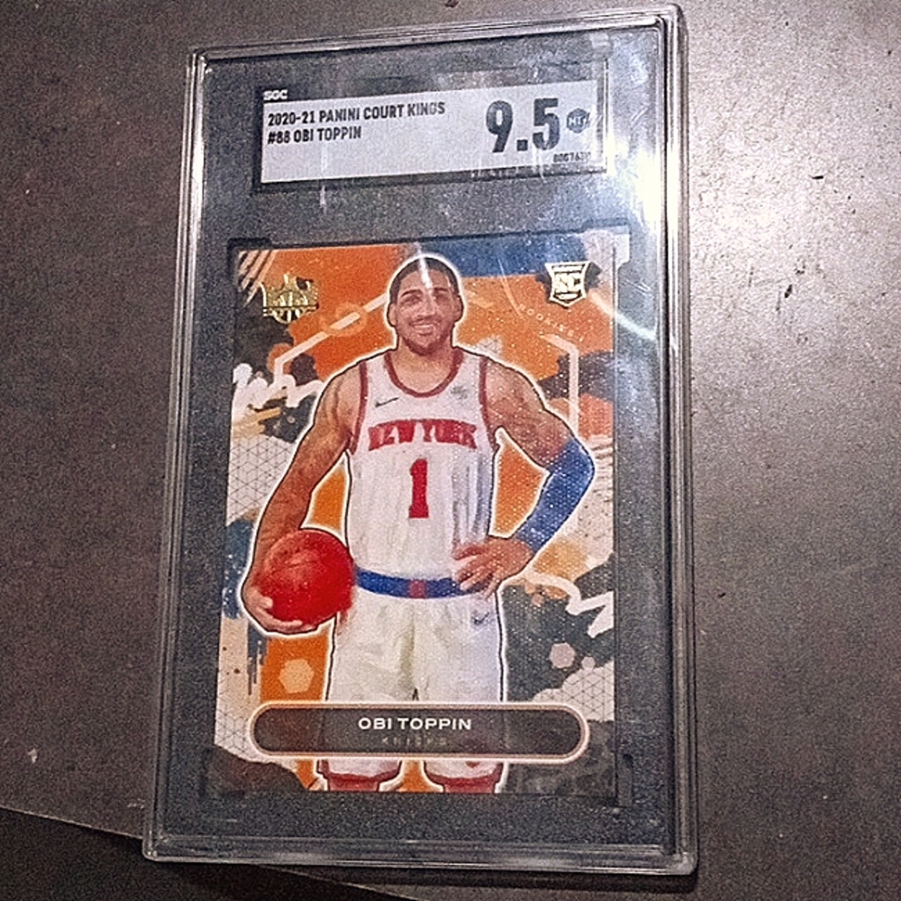 Obi toppin 2021 panini court kings # 88 rookie card shc 9.5 mint